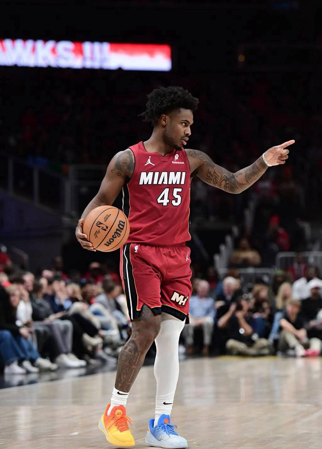 九游体育官方正版热火队季后赛出局，主帅宣布引咎辞职，过程经济城市.