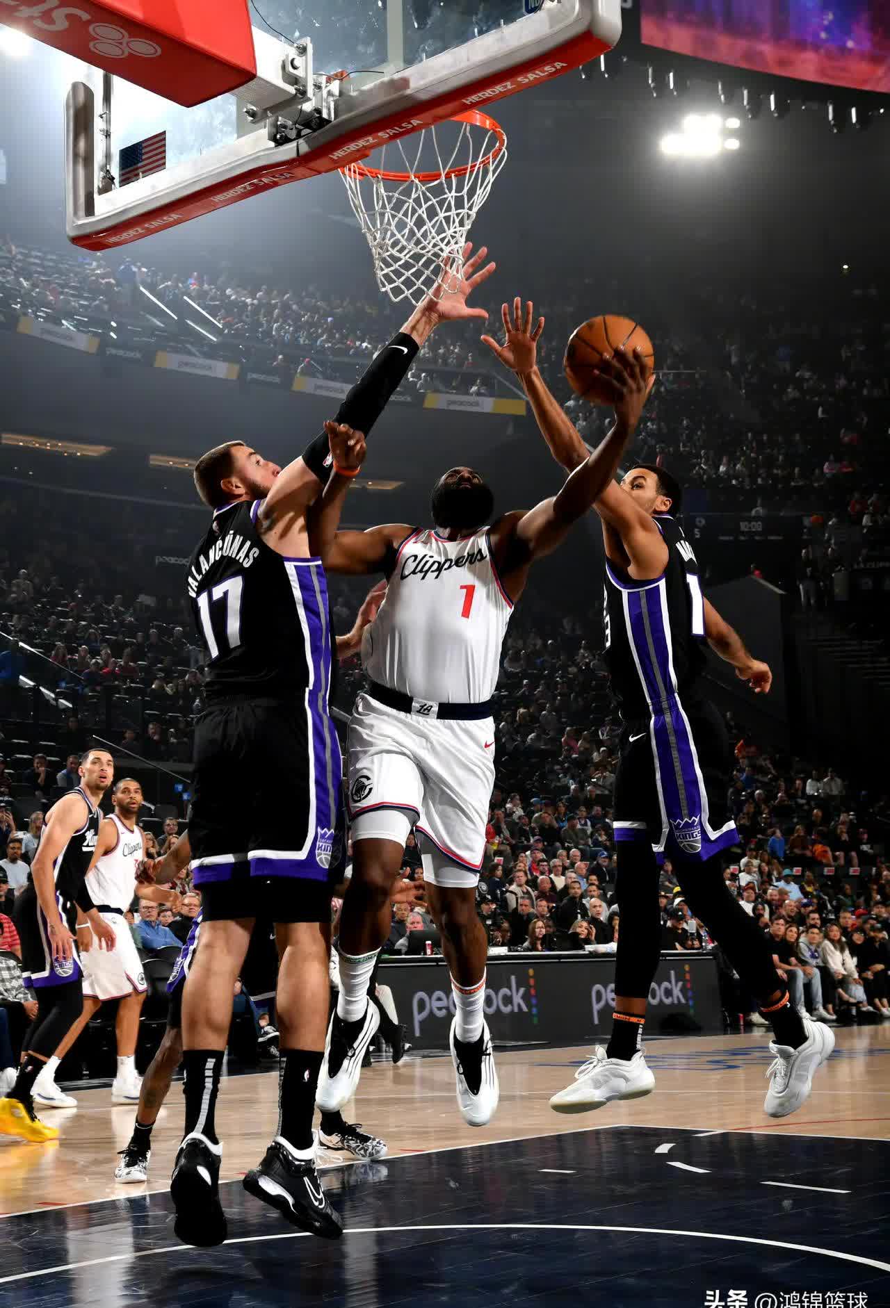 九游体育官方网站 哈登关键节点回归赛场,巴塞罗那带队取胜!