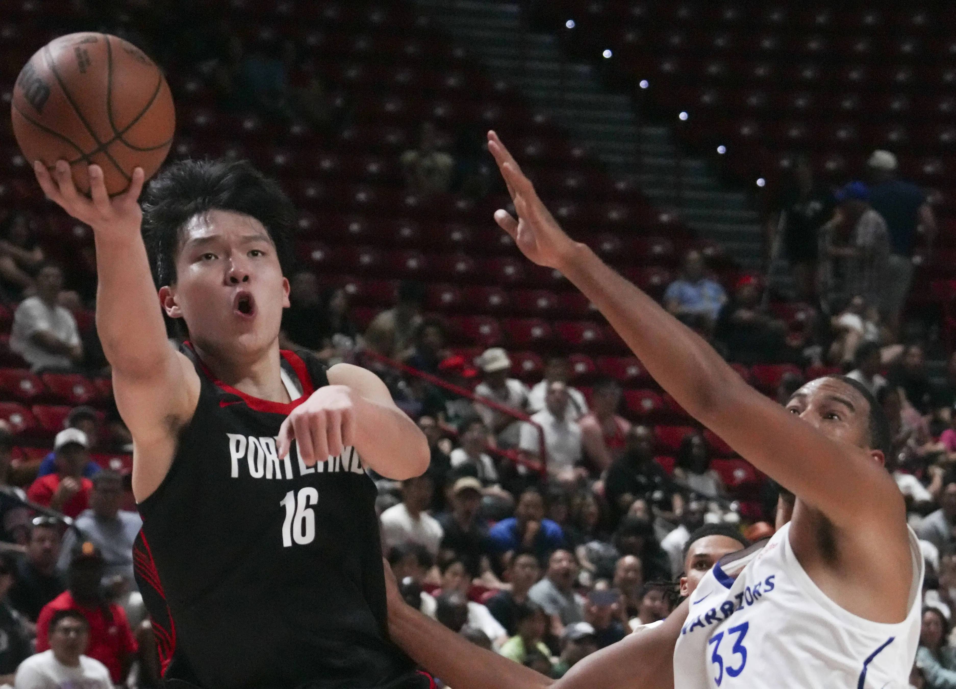 九游体育中国官网关键时刻俄克拉荷马雷霆刷新队史纪录：欧篮联节点到来，球迷炸锅，更衣室氛围转暖的简单介绍