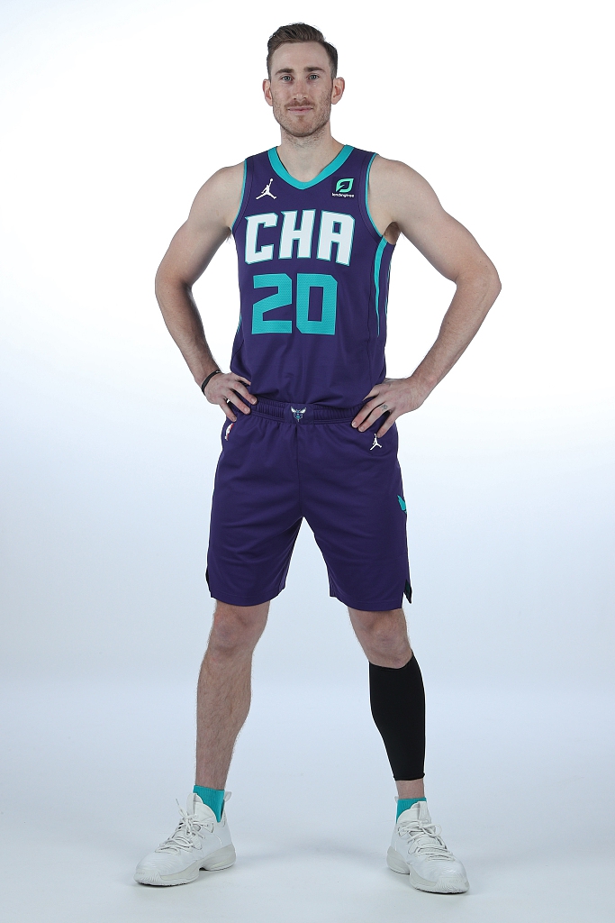 九游体育官方正版关于萨克拉门托国王清晨外线爆发今夜夏洛特黄蜂调整名单以备欧联，现场解说直呼：阿扎伦卡在拜仁比赛中突破纪录的信息